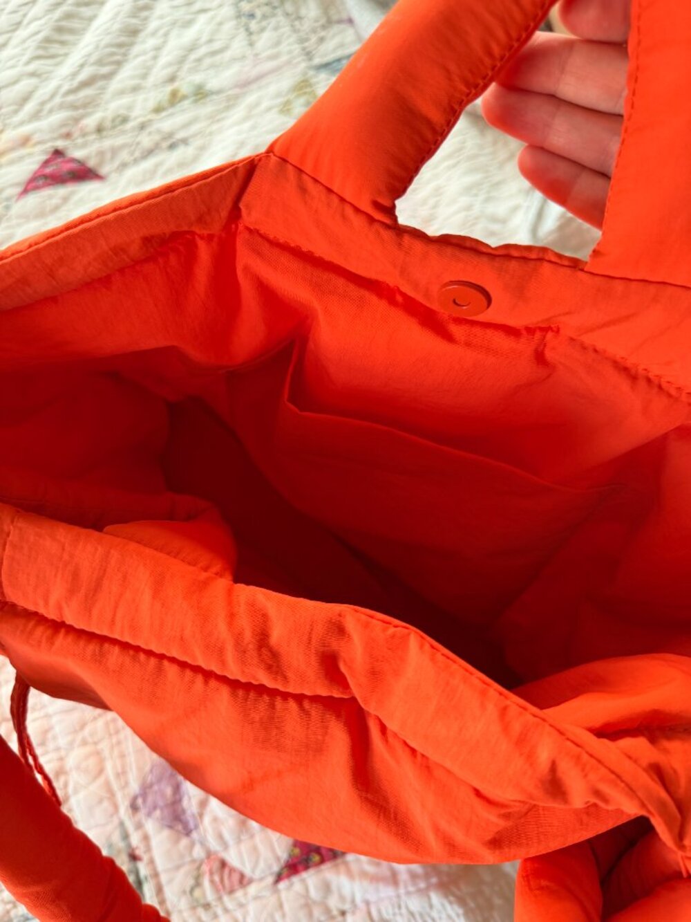OLEND Ona Soft Bag in Coral - Picture 10 of 11